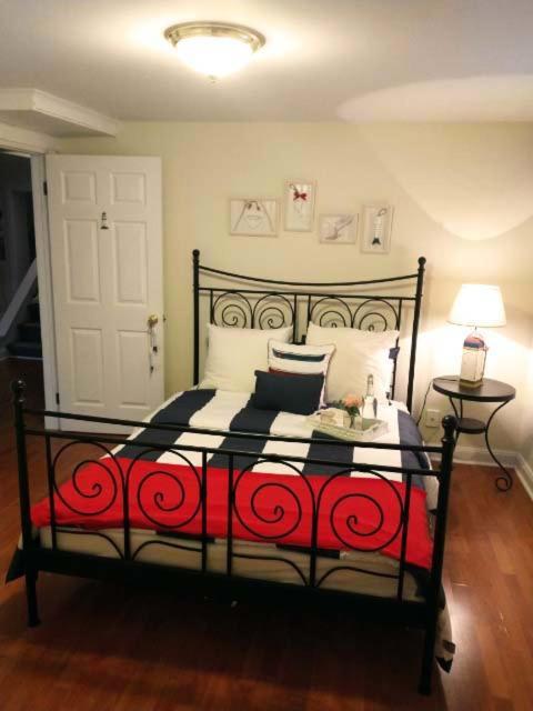 La Petite Hermine B&B Stoneham Eksteriør billede